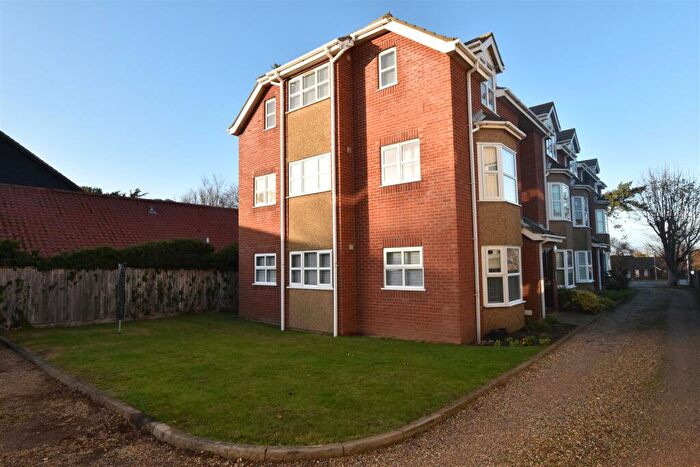 1 Bedroom Apartment For Sale In Cromer Road, Sheringham, NR26