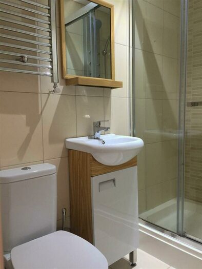 8 Bedroom Terraced House To Rent In Tiverton Road, Selly Oak, Birmingham, B29