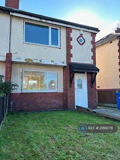 2 Bedroom Semi-Detached House To Rent In The Crescent, Huyton, Liverpool, L36