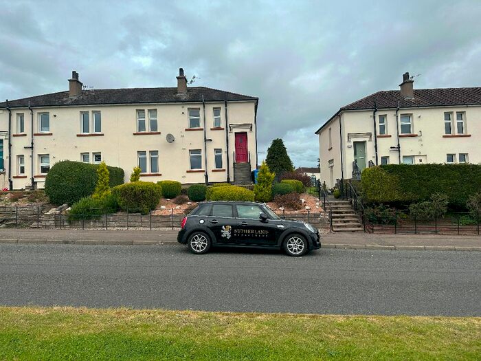 2 Bedroom Flat To Rent In Craigie Avenue, Stobswell, Dundee, DD4