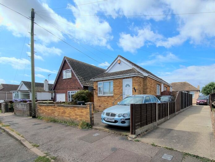 2 Bedroom Bungalow To Rent In Meadow Way, Jaywick, Clacton-On-Sea, CO15