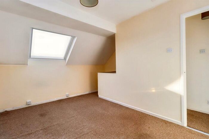 1 Bedroom End Of Terrace House For Sale In Popular Location On The Outskirts Of Clevedon, BS21
