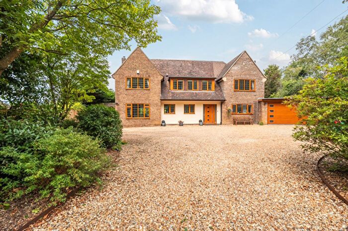 5 Bedroom Detached House For Sale In New Pond Hill, Cross In Hand, TN21