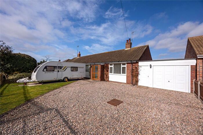 2 Bedroom Bungalow For Sale In Mill Lane, Houghton Conquest, Bedfordshire, MK45