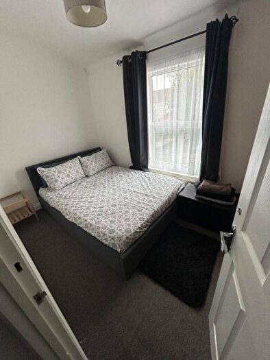2 Bedroom Terraced House For Sale In Eastwood Road, IG3