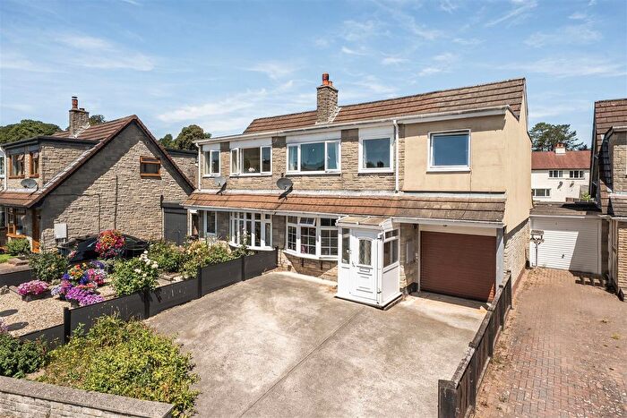 3 Bedroom Semi-Detached House For Sale In Market Close, Bampton, Tiverton, EX16
