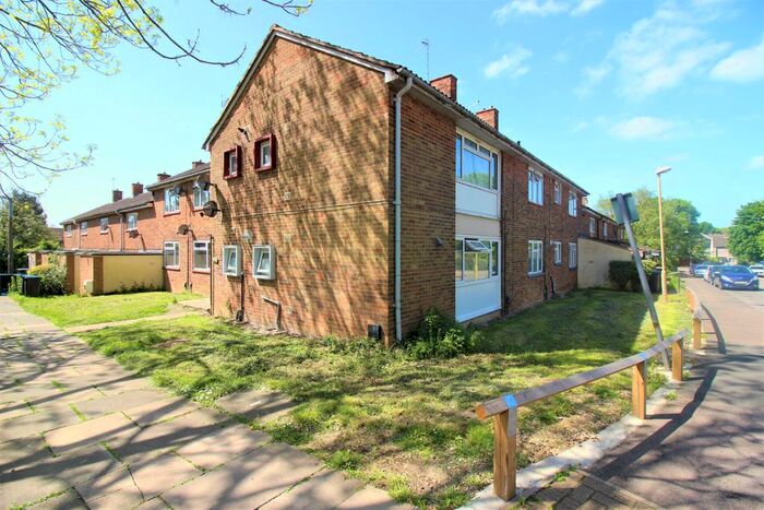 2 Bedroom Flat To Rent In Nicholls Field, Harlow, CM18