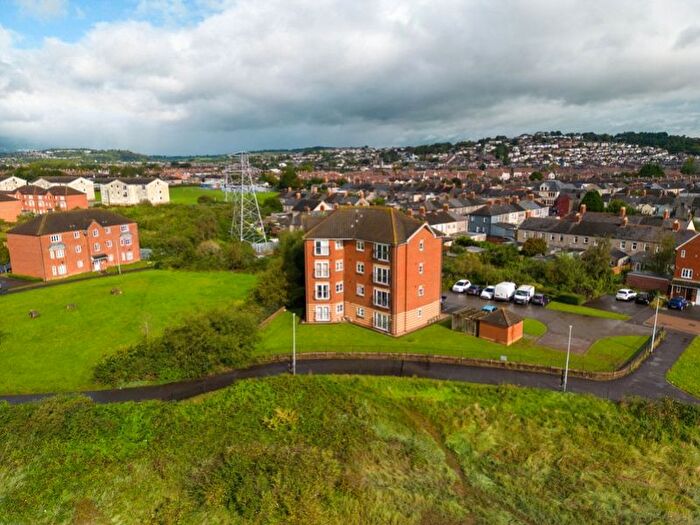 2 Bedroom Flat For Sale In Amelia Way, Newport, NP19