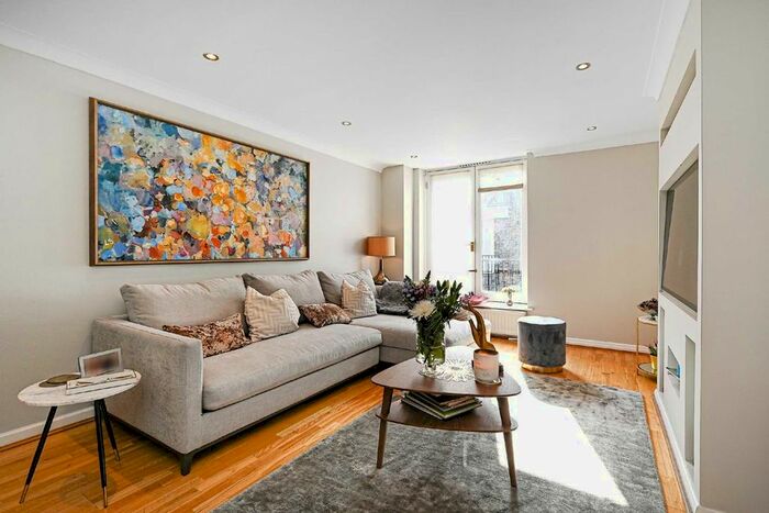 2 Bedroom Property To Rent In Elgin Mews North, London, W9