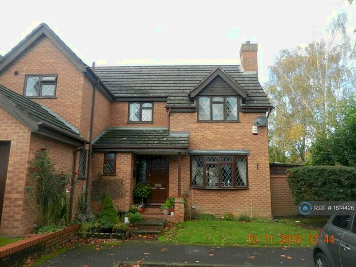 4 Bedroom Detached House To Rent In Macaulay Close, Aylesford, ME20