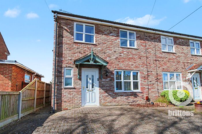 3 Bedroom Semi-Detached House For Sale In Coronation Avenue, West Winch, King's Lynn, PE33