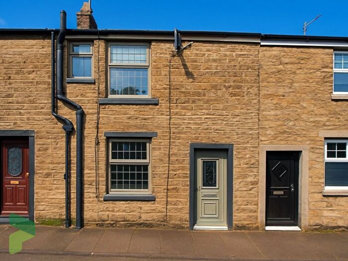 2 Bedroom Cottage For Sale In Bog Height Road, Darwen, BB3