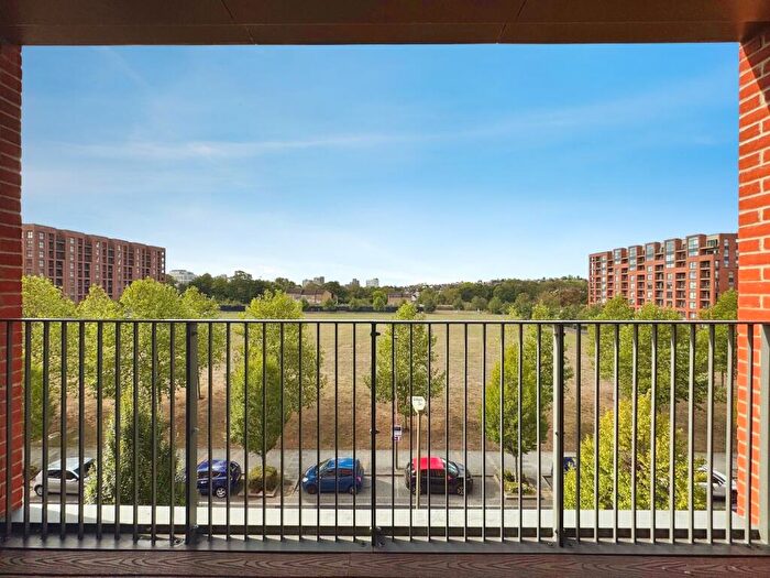3 Bedroom Flat For Sale In Lismore Boulevard, Serenity House, NW9