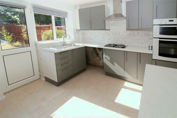 3 Bedroom House To Rent In Barncroft Way, Havant, Hampshire, PO9