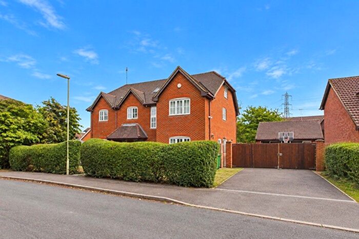 6 Bedroom Detached House To Rent In The Fielders, Eversley, Hook, RG27