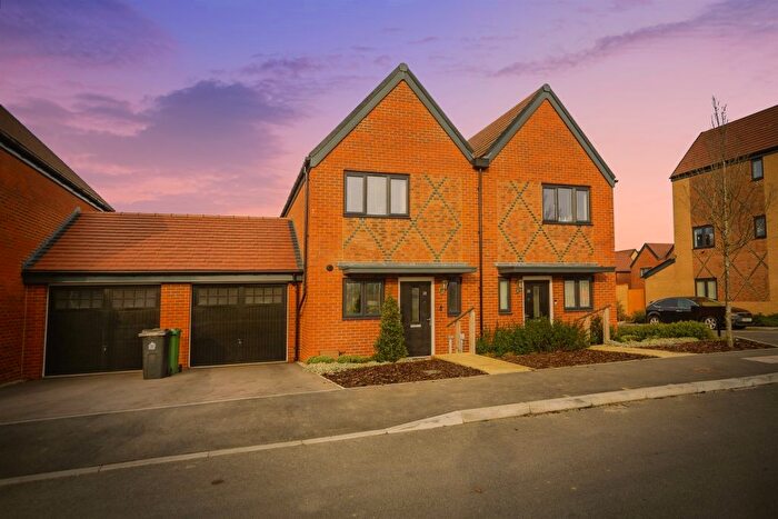 2 Bedroom Semi-Detached House For Sale In Mandarin Road, Langley, Maidstone, ME17