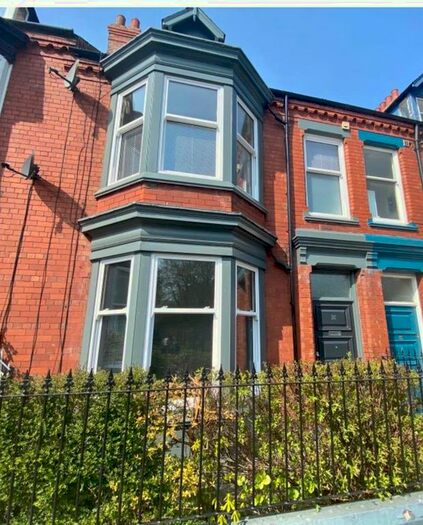 5 Bedroom Town House To Rent In North Lodge Terrace, Darlington, DL3