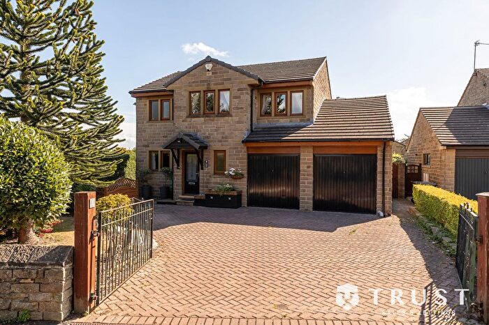 4 Bedroom Detached House For Sale In Church Street, Hightown, WF15