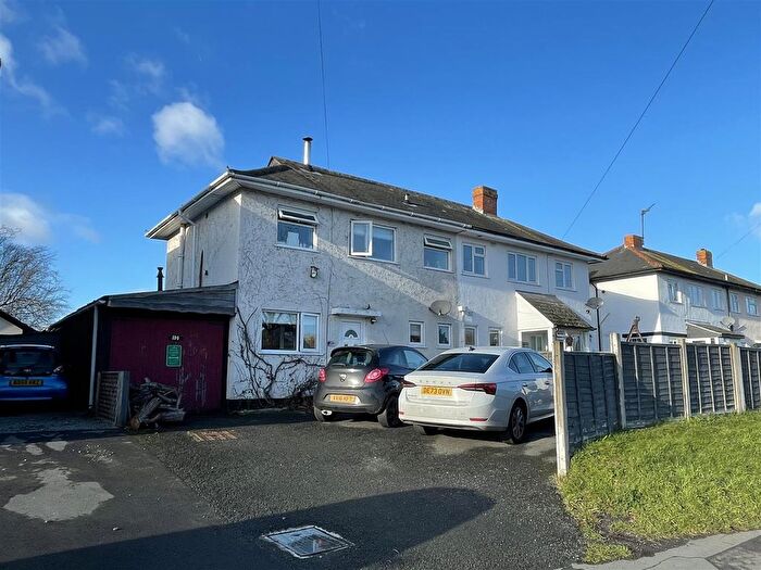3 Bedroom Semi Detached House For Sale In Hinton Road, Hereford, HR2