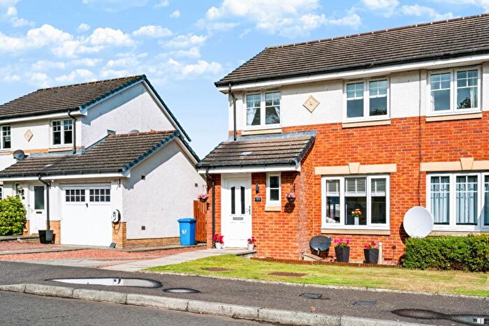 3 Bedroom Semi-Detached House For Sale In Harrysmuir Gardens, Pumpherston, EH53
