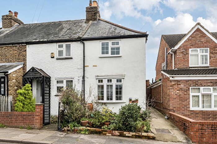 2 Bedroom Terraced House For Sale In Westborough Road, Maidenhead, Berkshire, SL6