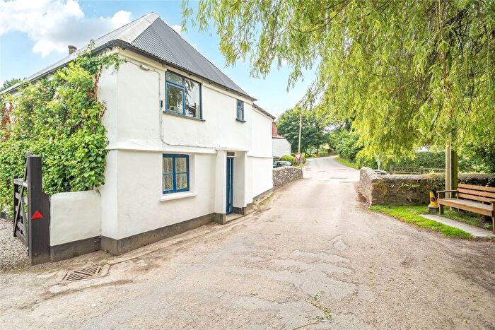 3 Bedroom Cottage For Sale In Calenick, Truro, Cornwall, TR3