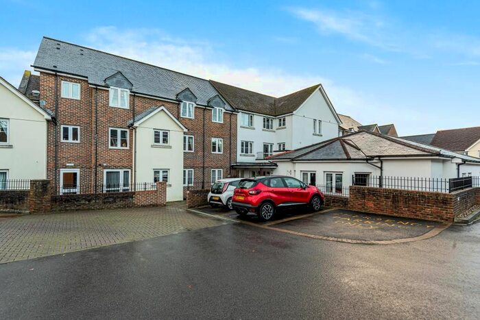 1 Bedroom Flat To Rent In Saxon Court, Bicester, OX26