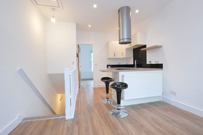 1 Bedroom Flat To Rent In Cathedral Street, Norwich, NR1