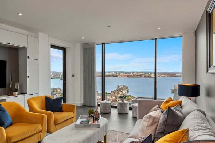 2 Bedroom Flat To Rent In Paget Place, Penarth, Penarth, CF64