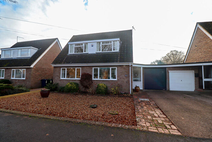 3 Bedroom Detached House For Sale In Greenway, Buckden, St. Neots, Cambridgeshire, PE19