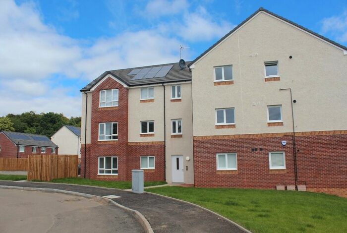 2 Bedroom Flat To Rent In National Court, Cowglen, Glasgow, G43