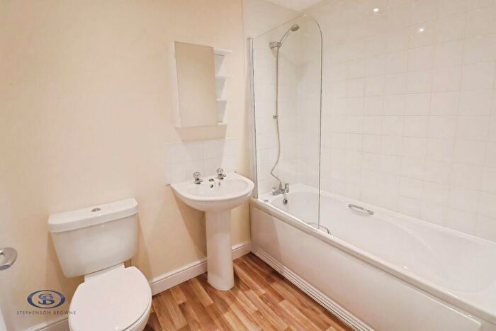 2 Bedroom Apartment To Rent In Hightown Apartments, Flag Lane, Crewe, CW1