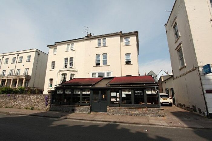 2 Bedroom Flat To Rent In Apsley Road, Clifton, Bristol, BS8