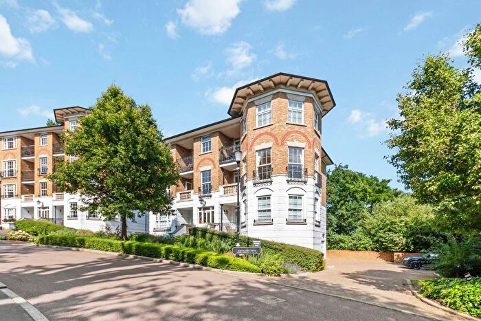 2 Bedroom Flat To Rent In Southlands Drive, Wimbledon, SW19