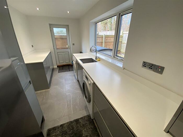 4 Bedroom Detached House For Sale In The Post Horn, Newton Aycliffe, DL5