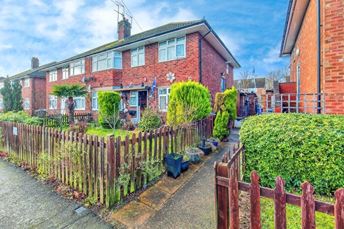 2 Bedroom Flat For Sale In Cora Road, Kettering, NN16