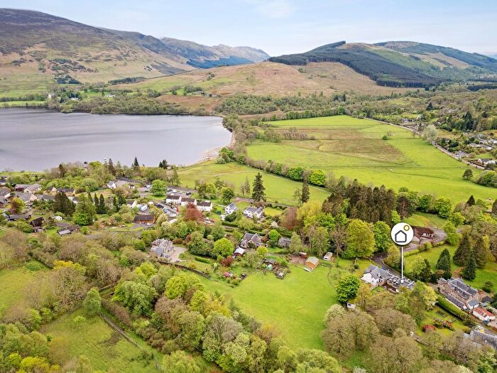 Semi-Detached House For Sale In Lochearnhead, FK19