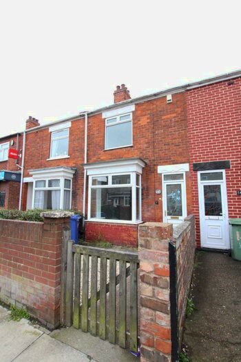 3 Bedroom Terraced House To Rent In Lord Street, Grimsby, DN31