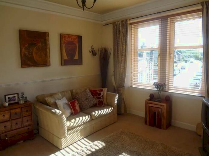 Studio To Rent In John Street, Penicuik EH26