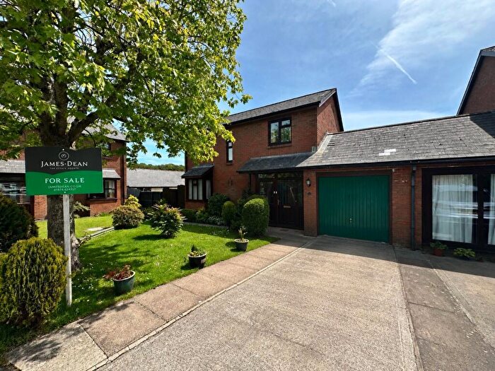 3 Bedroom Semi-Detached House For Sale In Beacons Park, Brecon, LD3