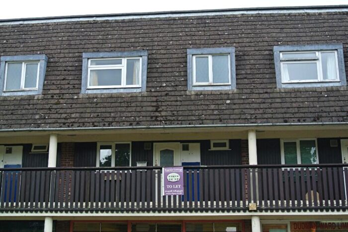 3 Bedroom Maisonette To Rent In Crossfield, Fernhurst, GU27