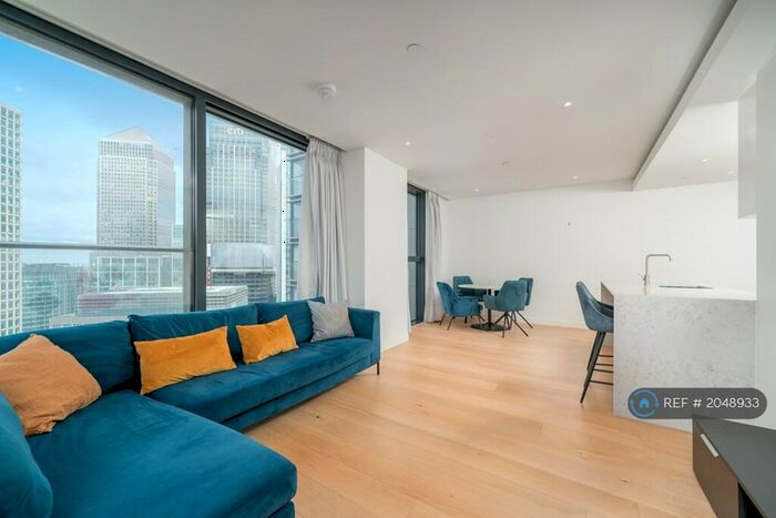 2 Bedroom Flat To Rent In Hampton Tower, Canary Wharf, E14
