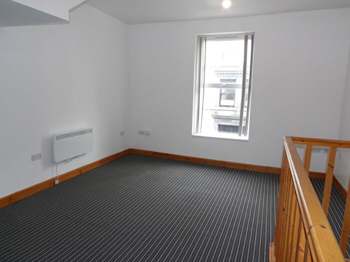 2 Bedroom Flat To Rent In Victoria Street, Blackburn, BB1