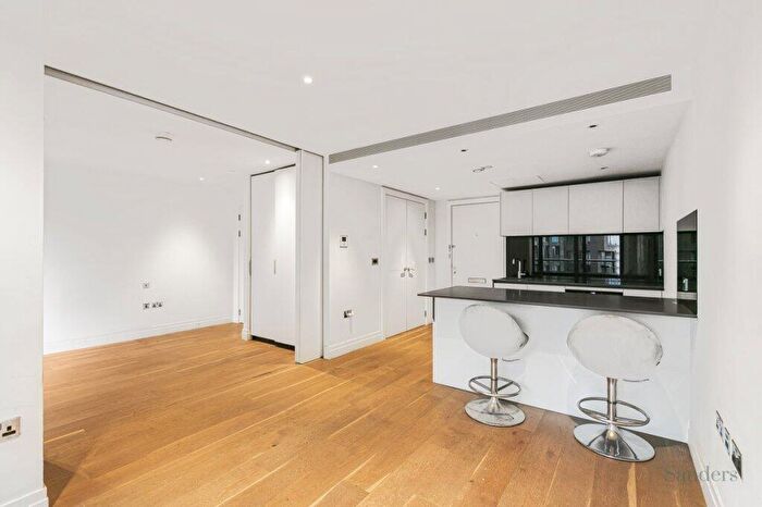 Flat To Rent In Riverlight Quay, London, SW11