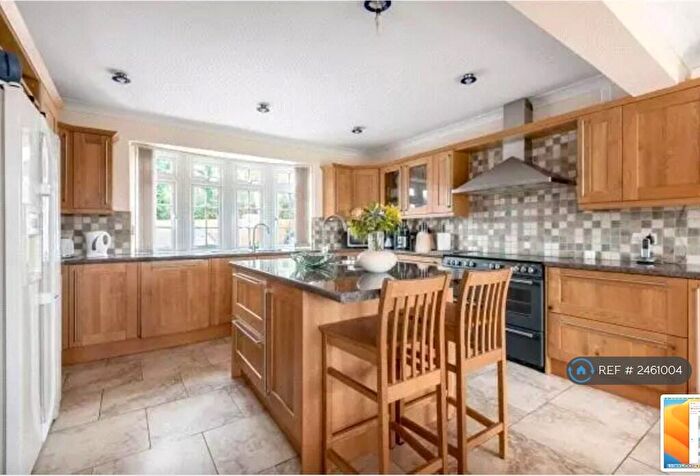 5 Bedroom Semi-Detached House To Rent In Brockhill Farm Cottages, Warfield, Bracknell, RG42