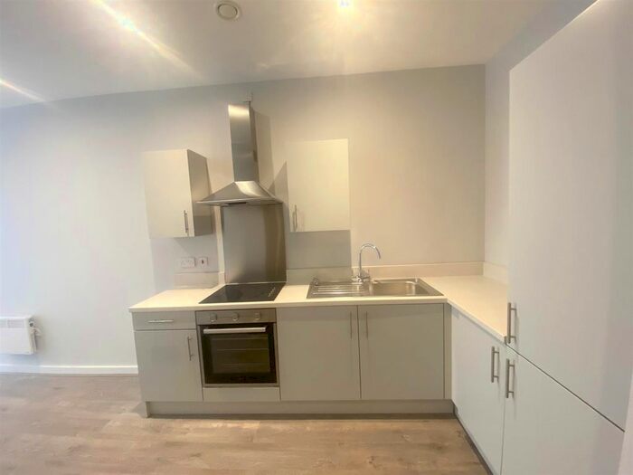 1 Bedroom Flat To Rent In Sky Gardens, Crosby Road North, Waterloo, Liverpool, L22