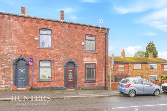 2 Bedroom End Of Terrace House For Sale In Hollins Road, Oldham, OL8