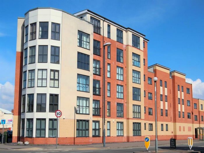 2 Bedroom Apartment To Rent In City Walk, Chester Green, DE1