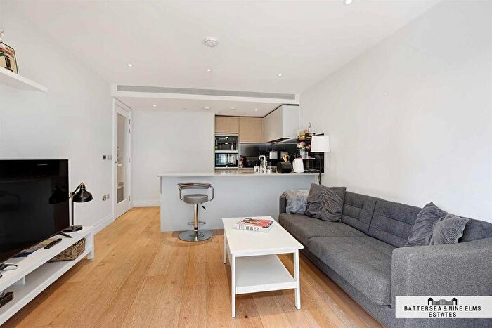 2 Bedroom Flat For Sale In Riverlight Quay, London, SW11