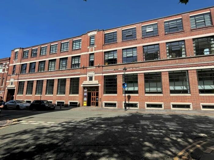 Studio To Rent In St. Pauls Square, Birmingham, B3